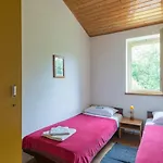 Apartments Kadum 25